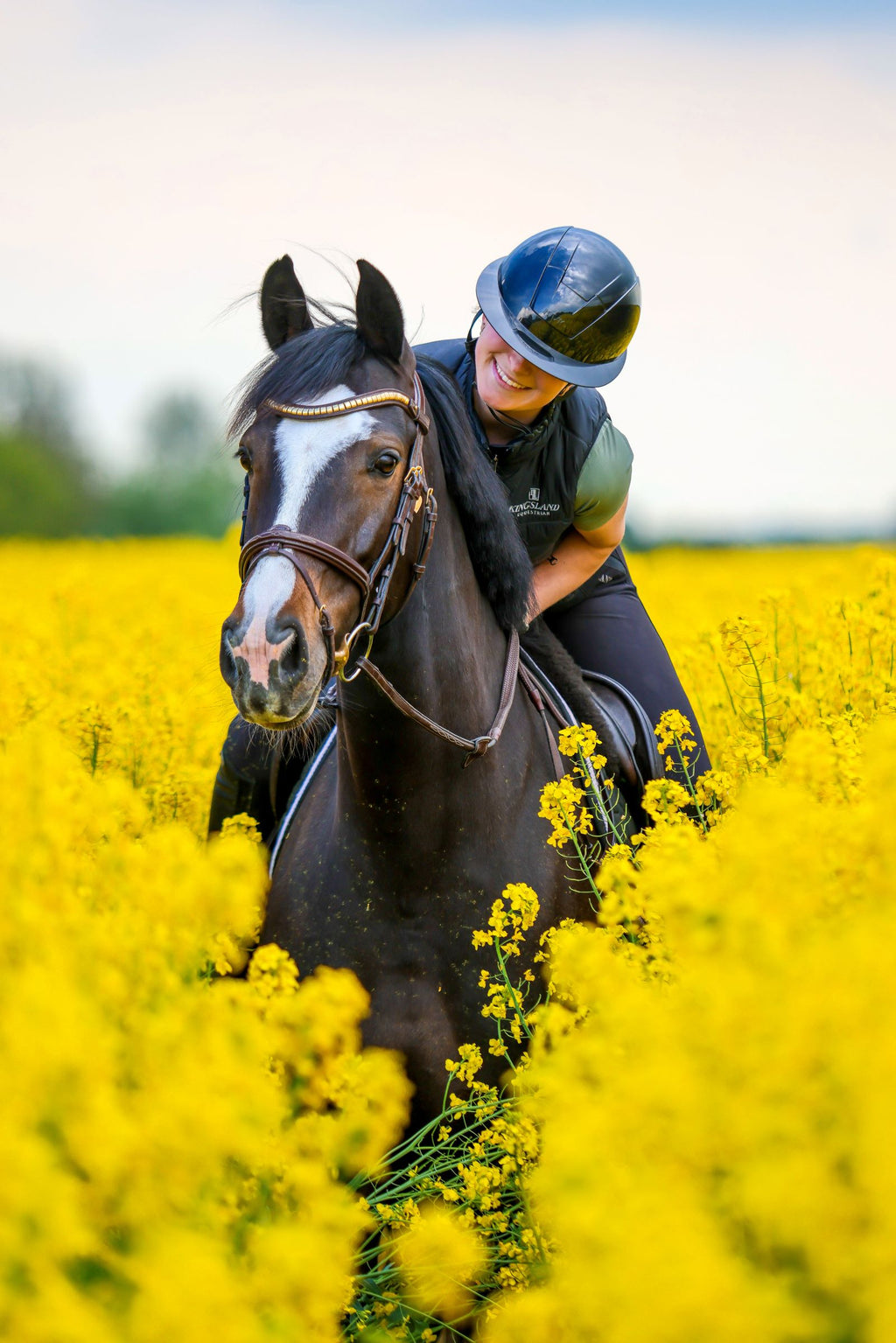 Kask Kooki Lady Reithelm Navy Shine Gr. 56